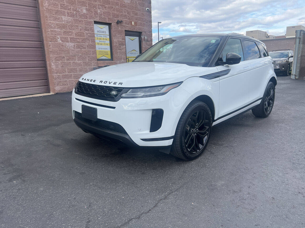2023 Land Rover Range Rover Evoque SE AWD