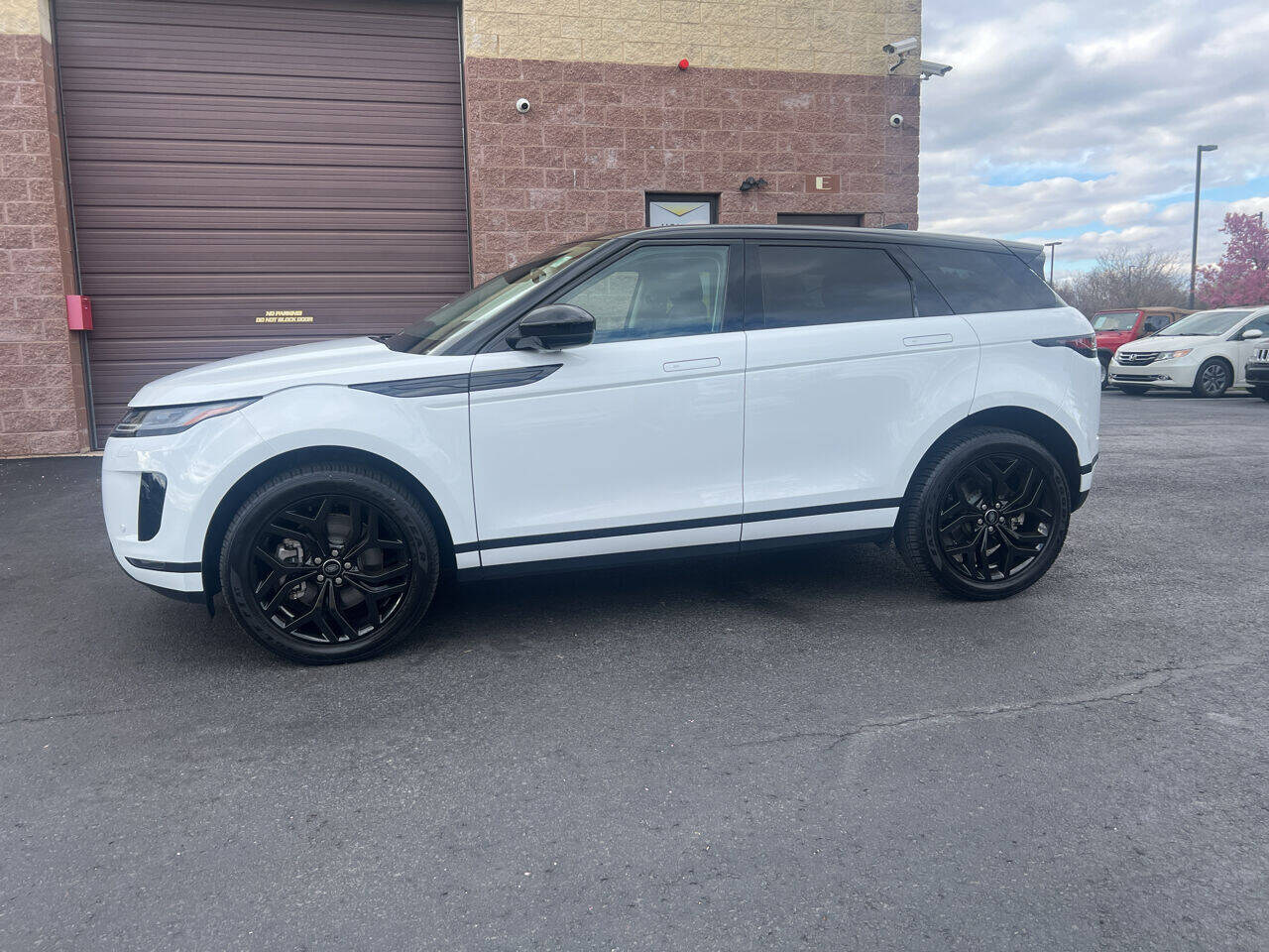 2023 Land Rover Range Rover Evoque SE AWD