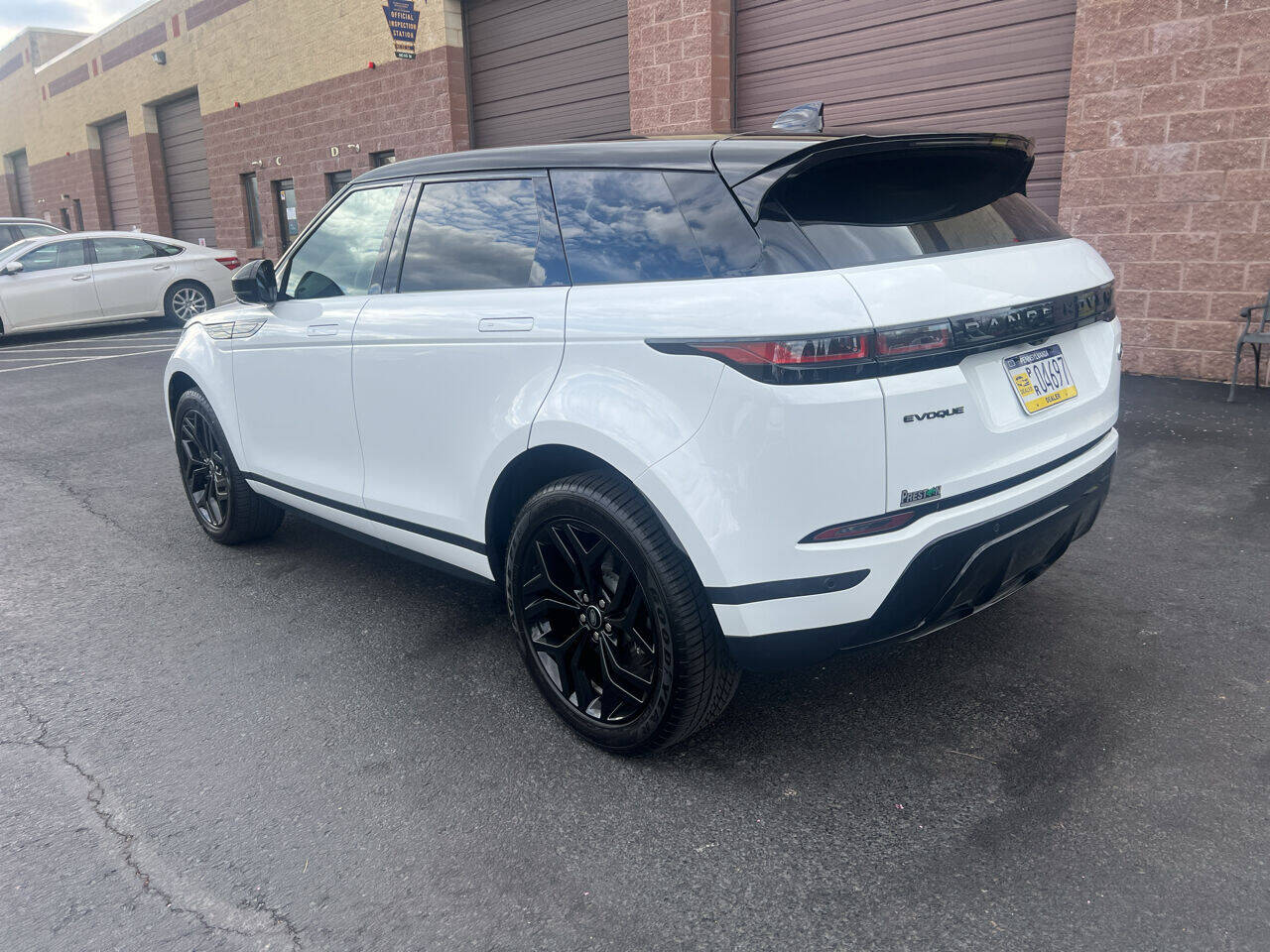2023 Land Rover Range Rover Evoque SE AWD