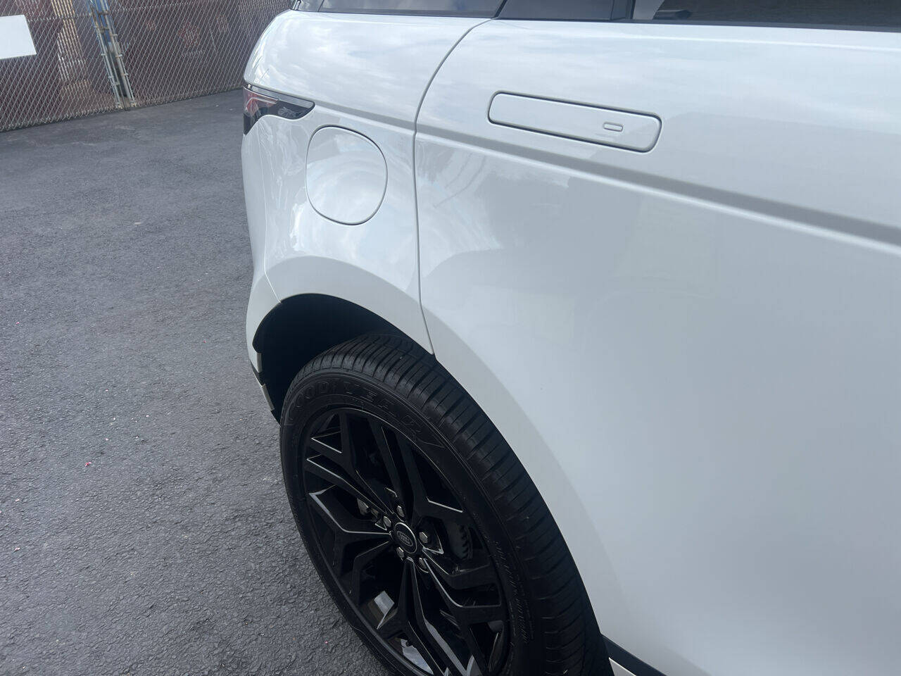 2023 Land Rover Range Rover Evoque SE AWD