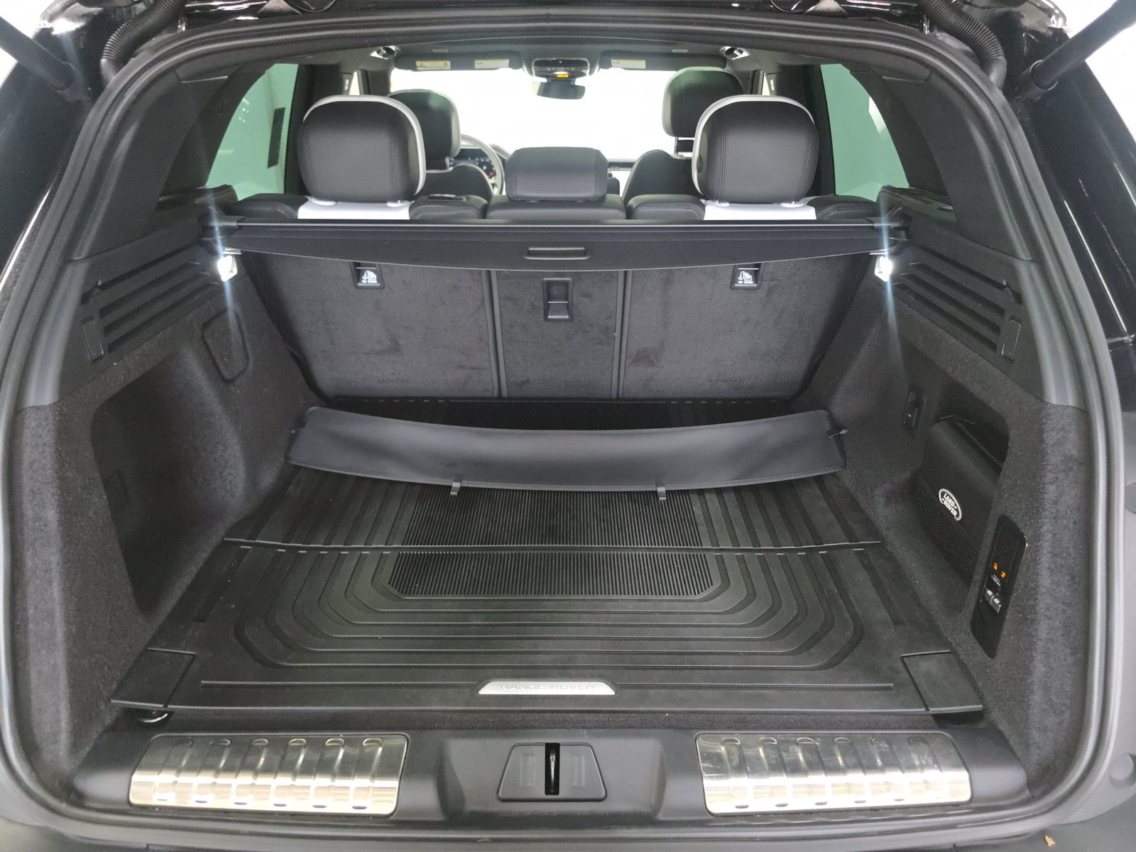 2024 Land Rover Range Rover Sport Dynamic SE FWD