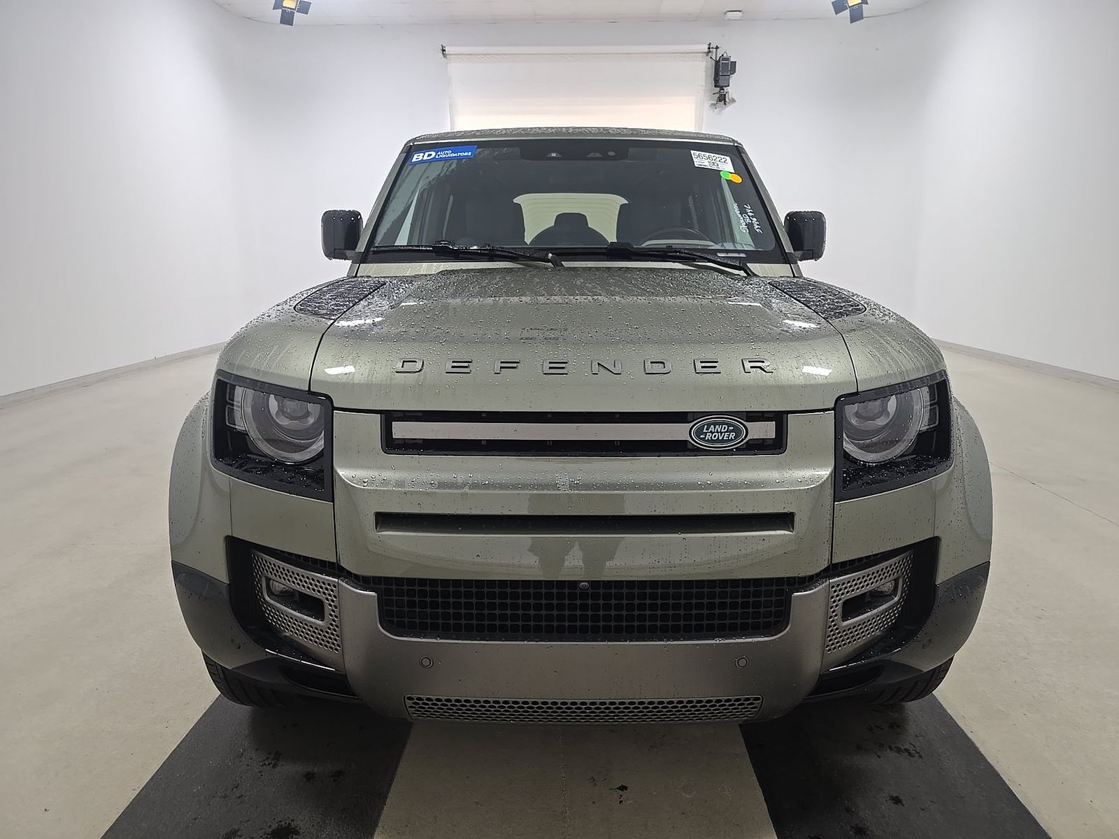 2021 Land Rover Defender 110 X-Dynamic HSE FWD