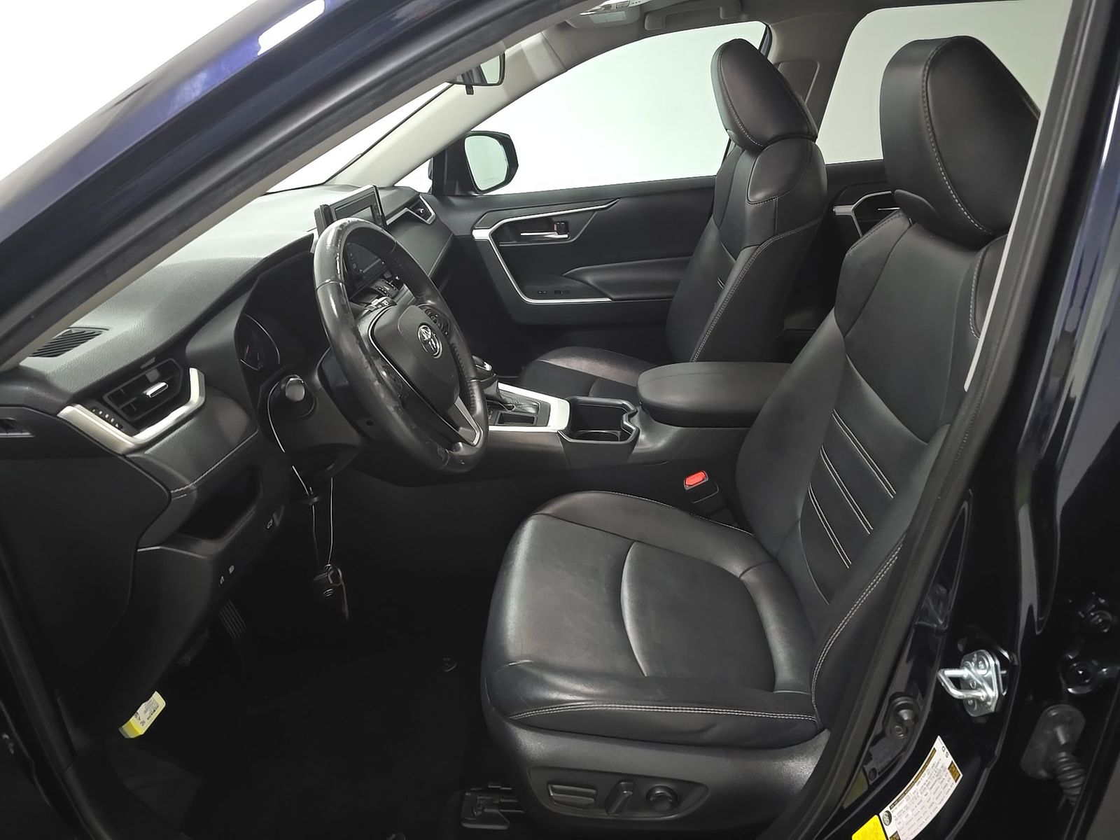 2022 Toyota RAV4 XLE Premium FWD