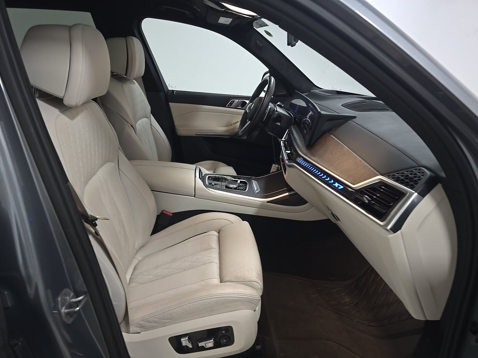 2024 BMW X7 xDrive40i AWD