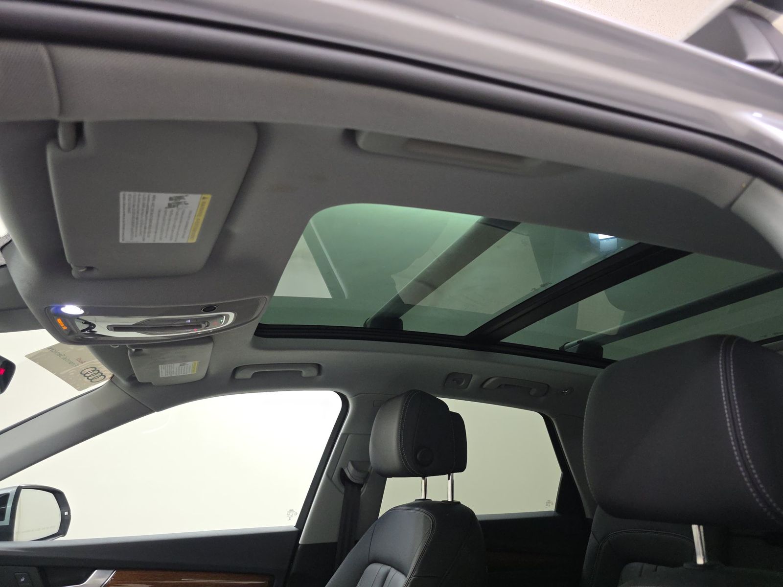 2023 Audi Q5 S line Premium AWD