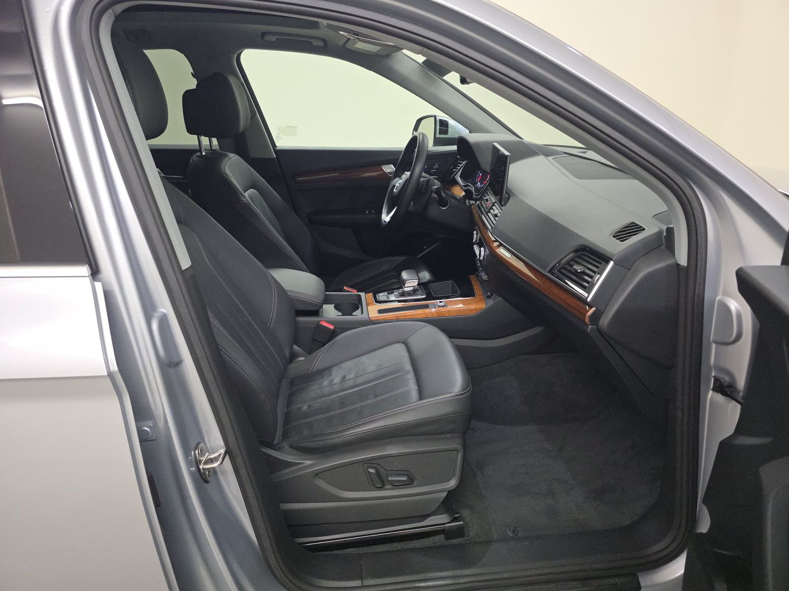 2023 Audi Q5 S line Premium AWD