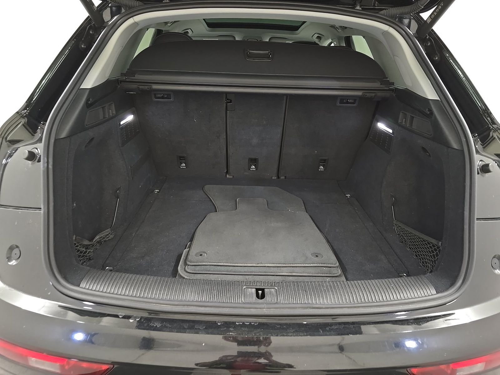 2023 Audi Q5 S line Premium Plus AWD