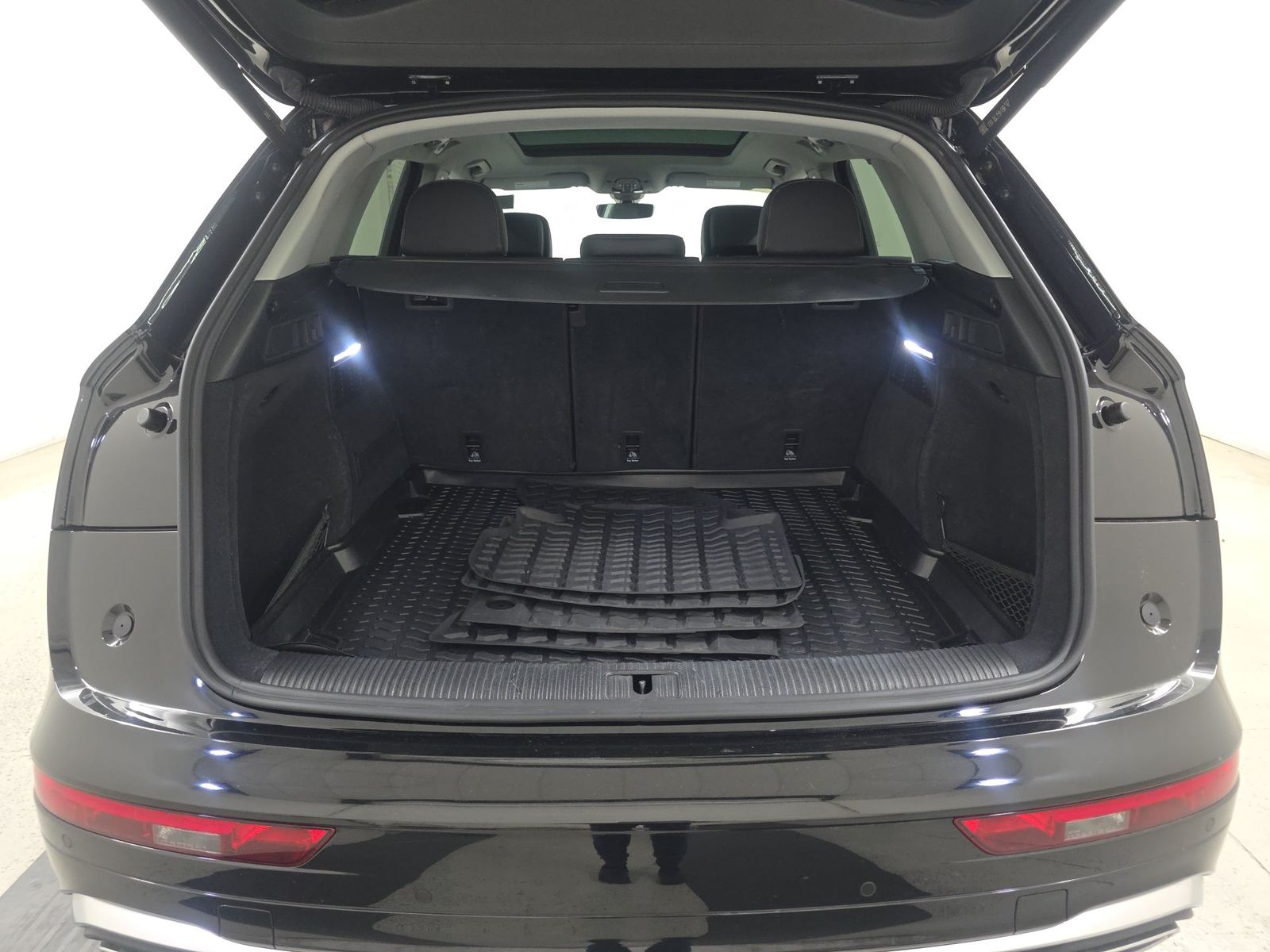 2023 Audi Q5 S line Premium AWD