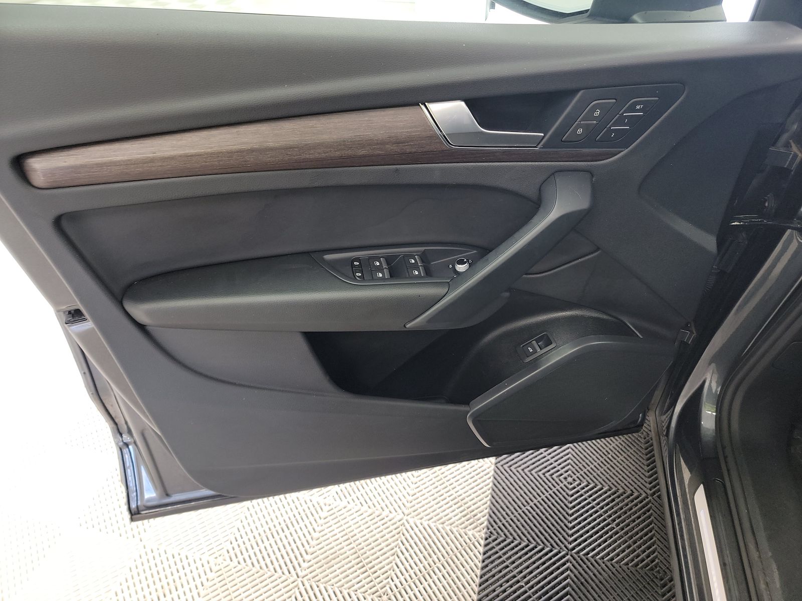 2023 Audi Q5 S line Premium AWD