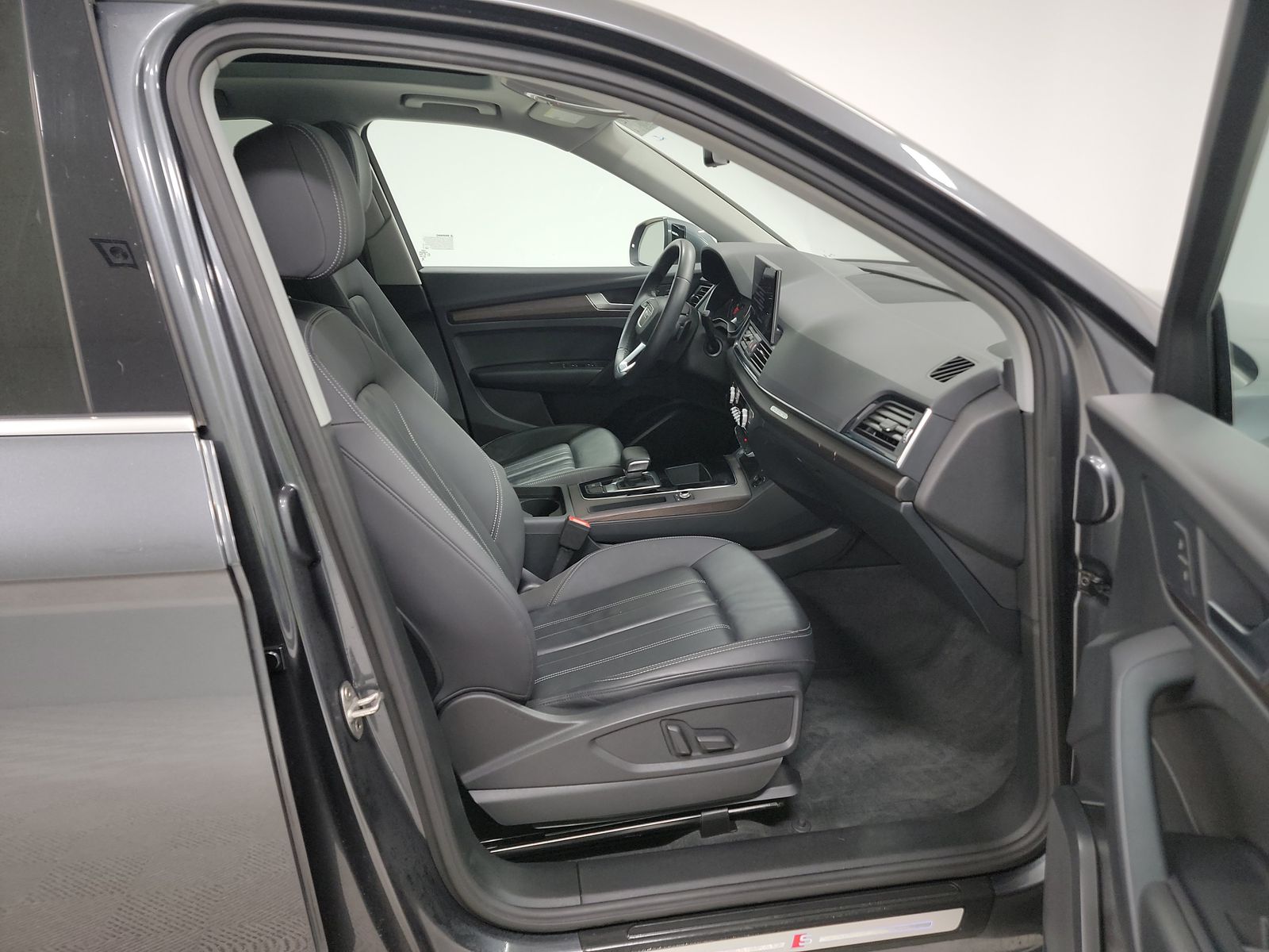 2023 Audi Q5 S line Premium AWD
