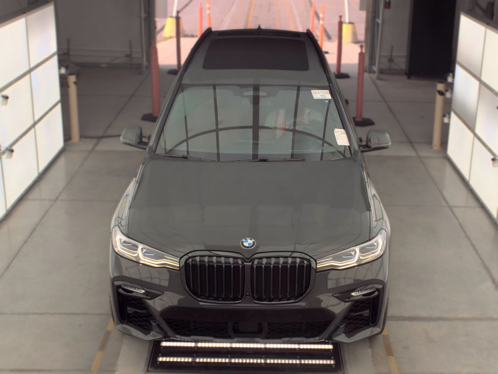 2022 BMW X7 M50i AWD