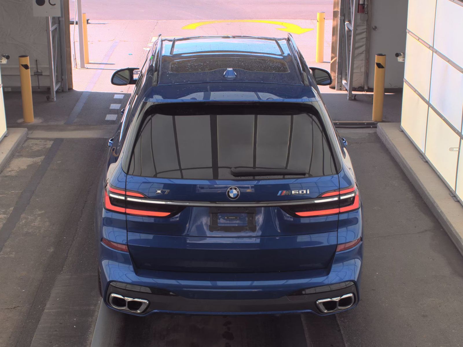 2024 BMW X7 M60i AWD