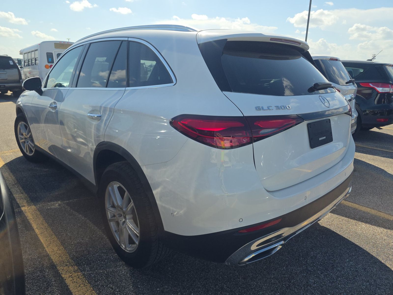 2024 Mercedes-Benz GLC GLC 300 AWD