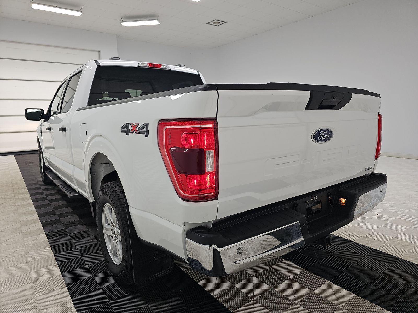 2023 Ford F-150 XLT AWD
