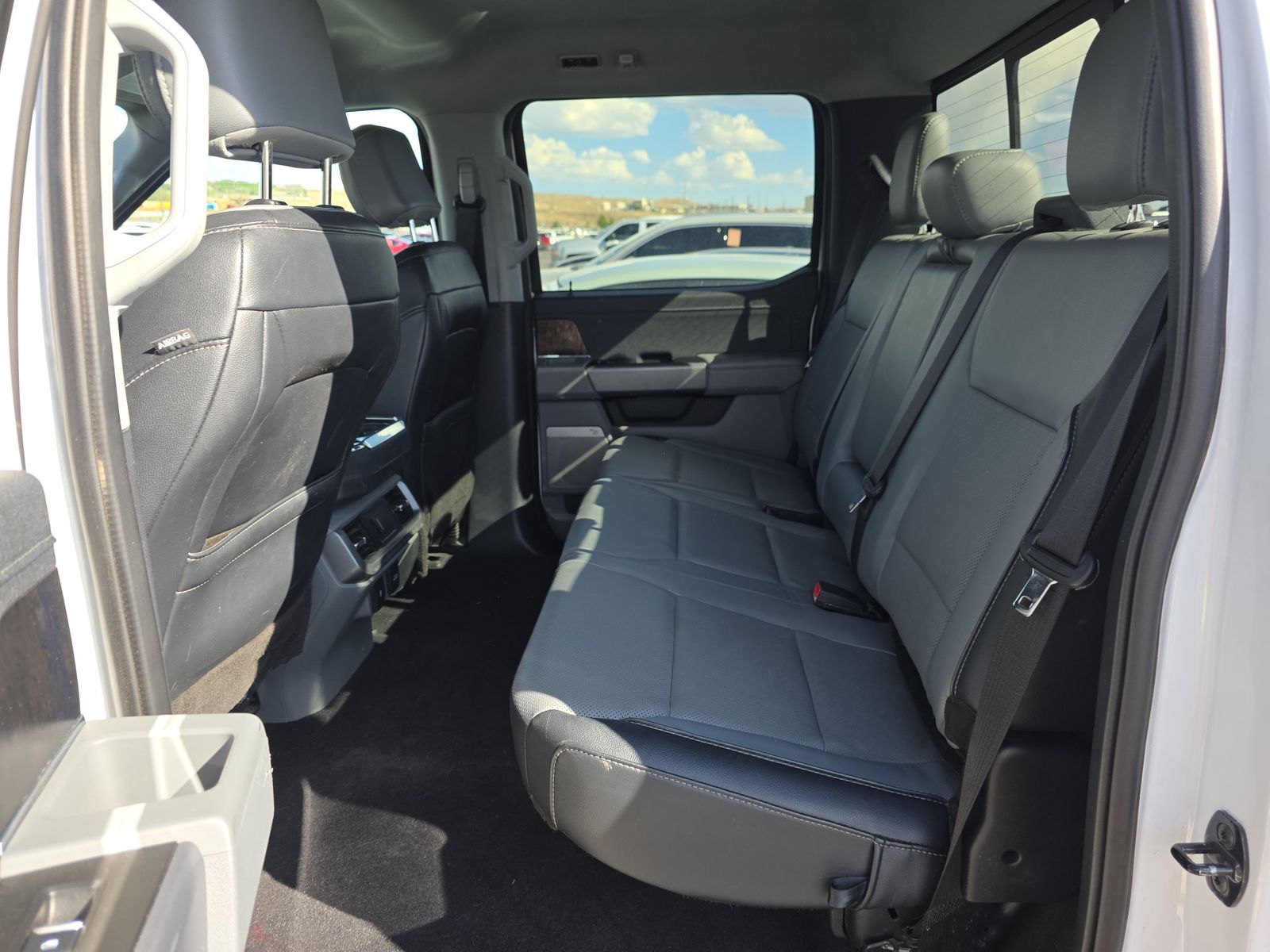 2023 Ford F-150 Lariat AWD