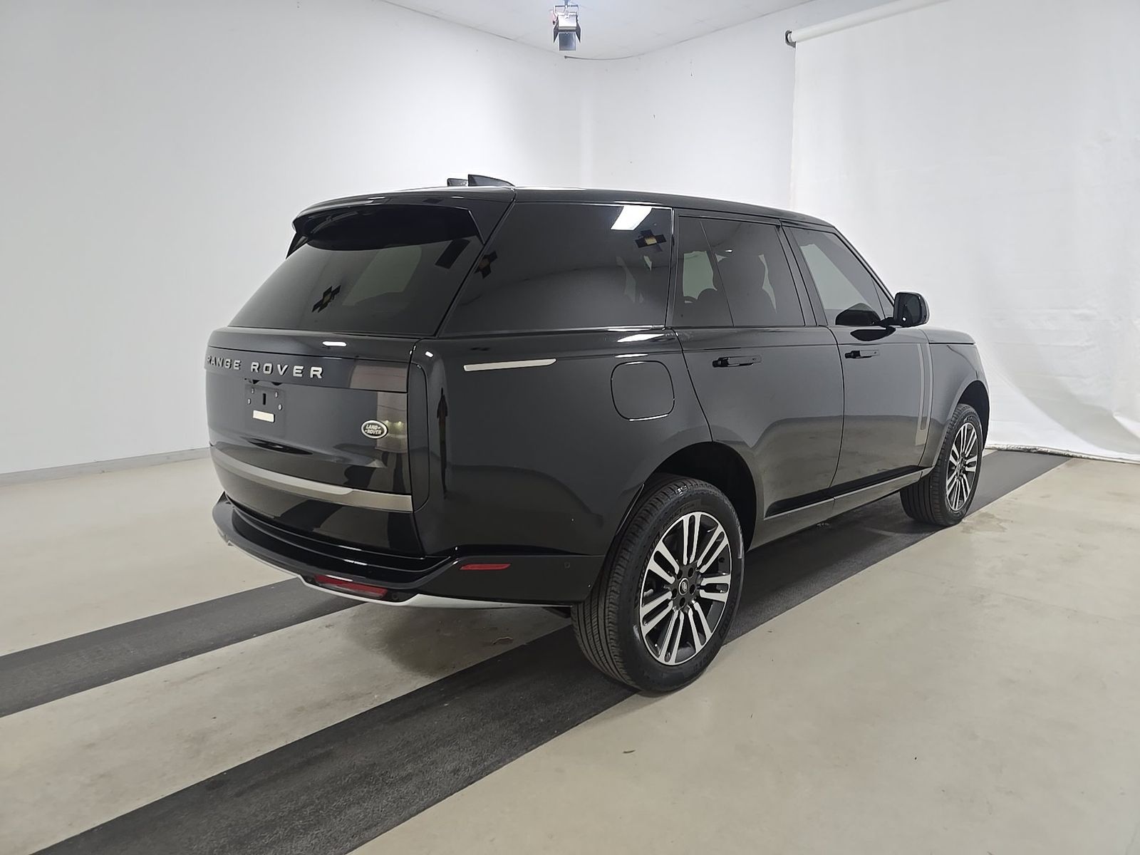2023 Land Rover Range Rover SE FWD