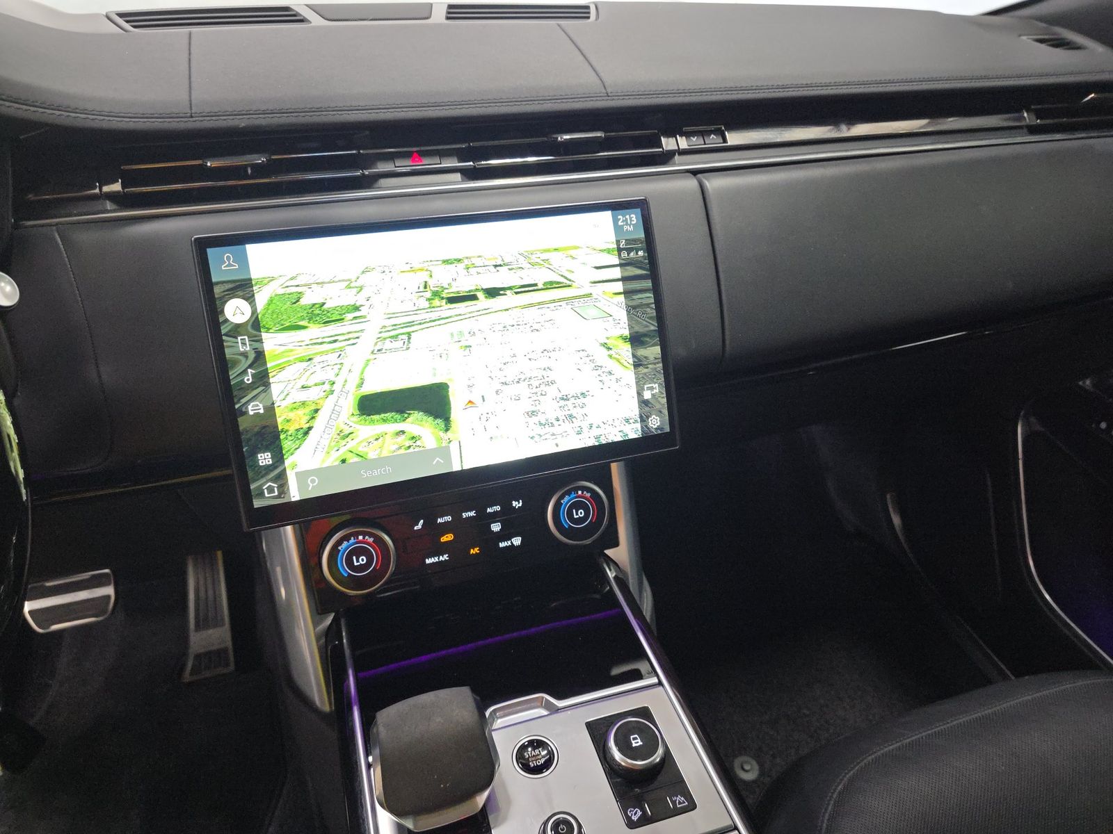 2023 Land Rover Range Rover SE FWD