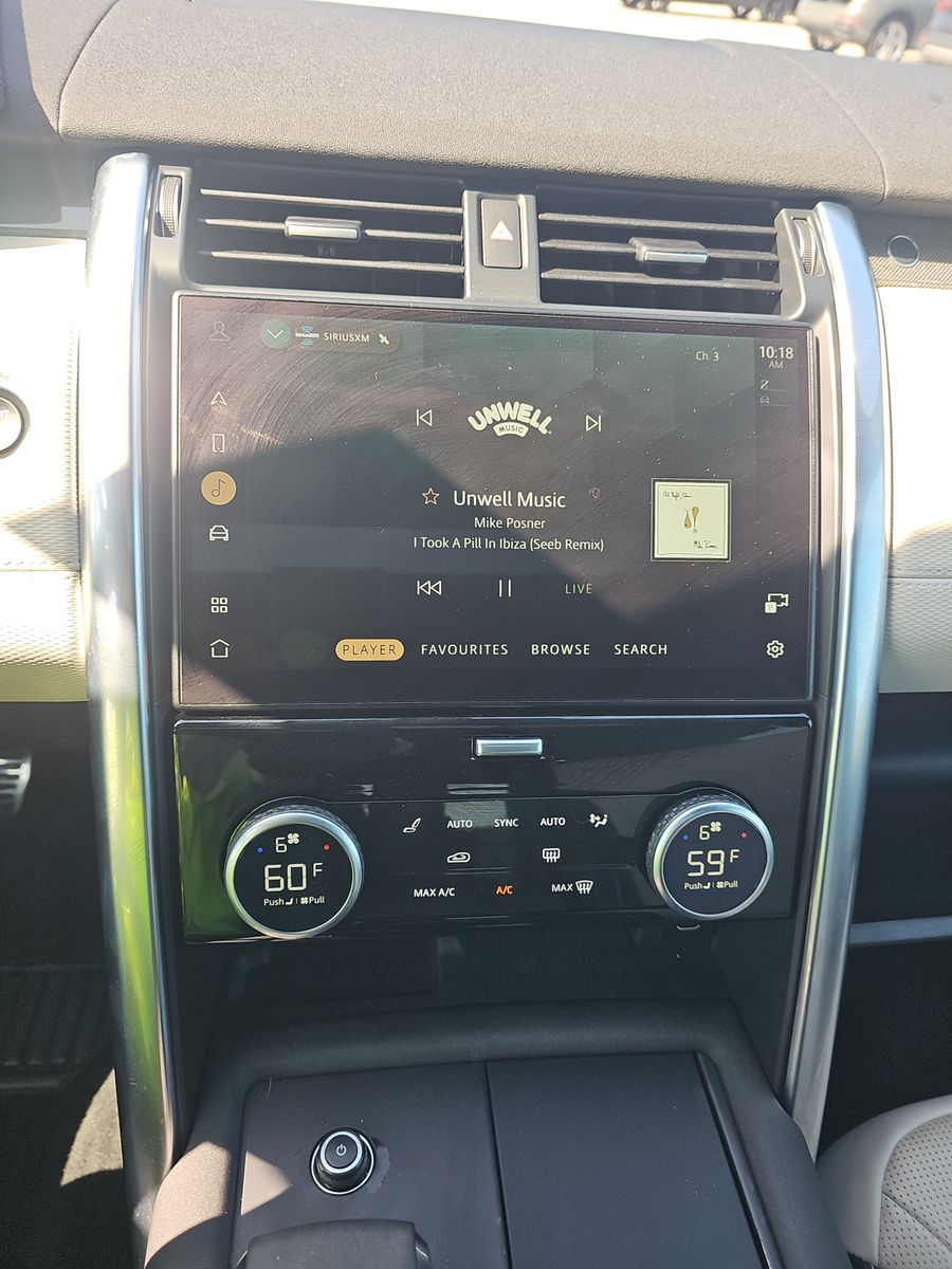 2021 Land Rover Discovery HSE R-Dynamic FWD