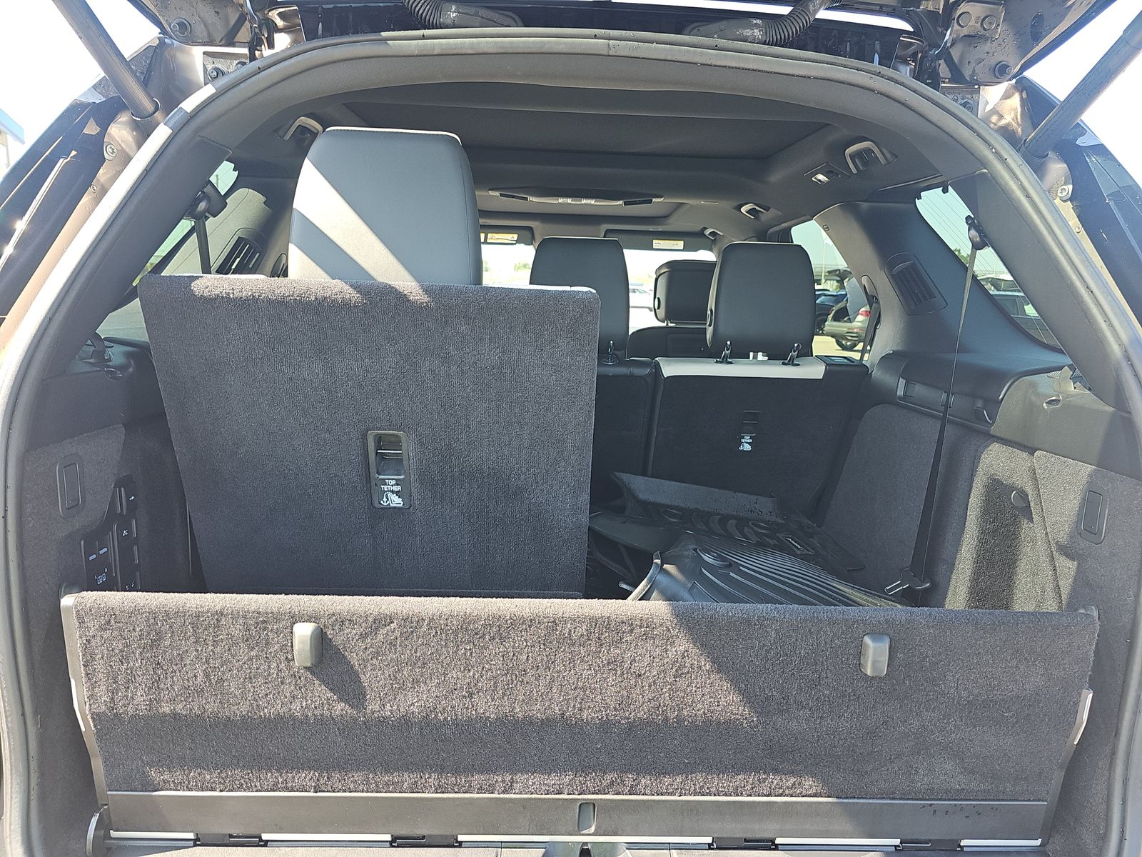 2021 Land Rover Discovery HSE R-Dynamic FWD