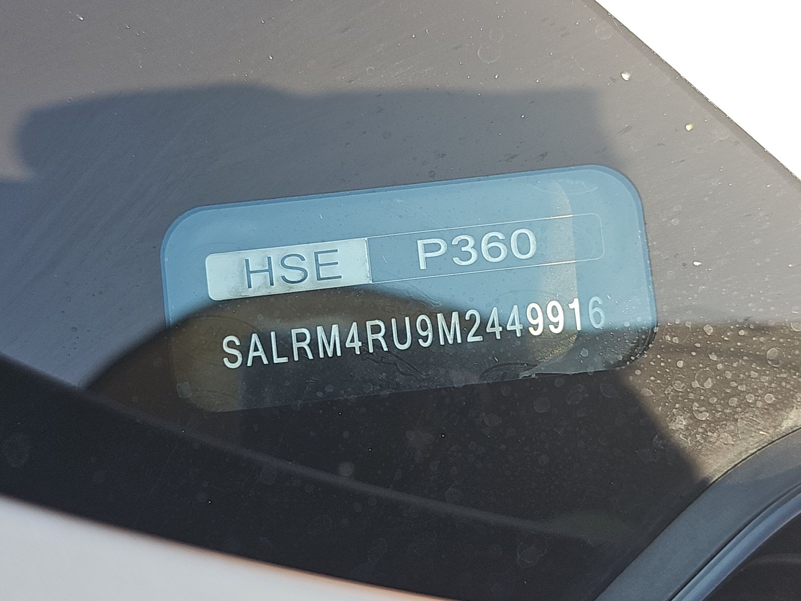 2021 Land Rover Discovery HSE R-Dynamic FWD
