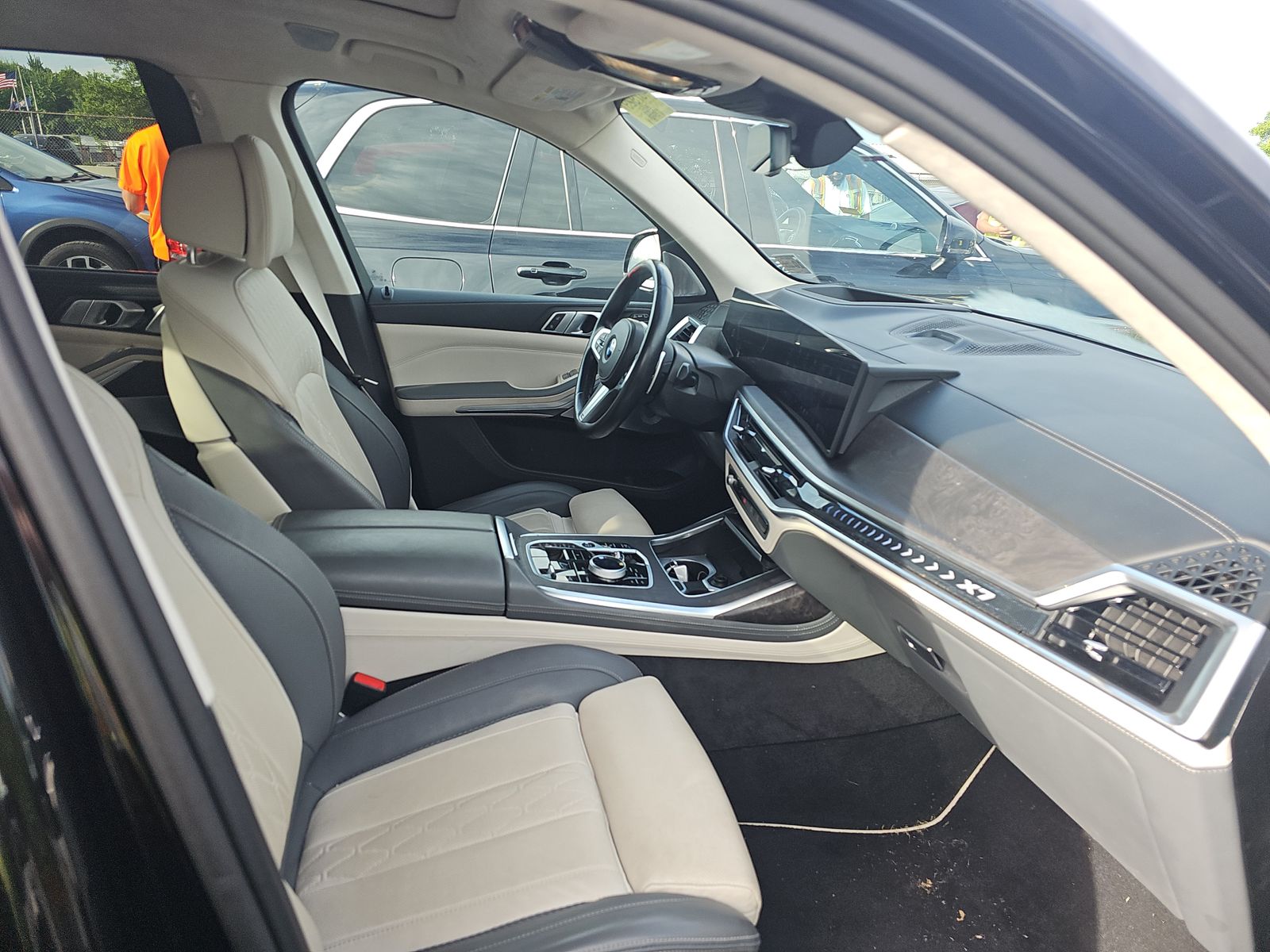 2024 BMW X7 xDrive40i AWD