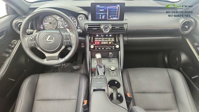 2025 Lexus IS IS 350 F SPORT Design RWD
