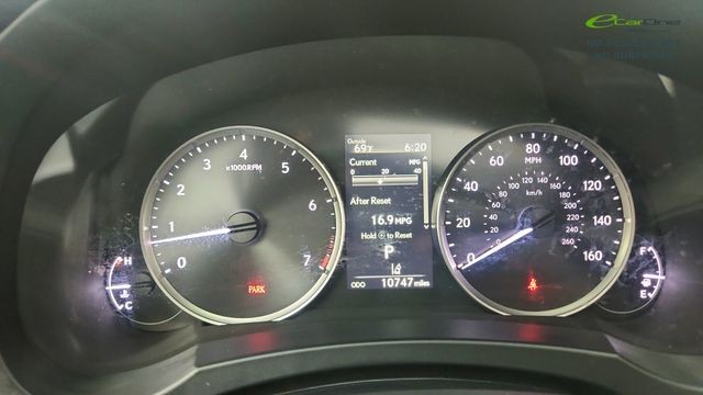 2025 Lexus IS IS 350 F SPORT Design RWD
