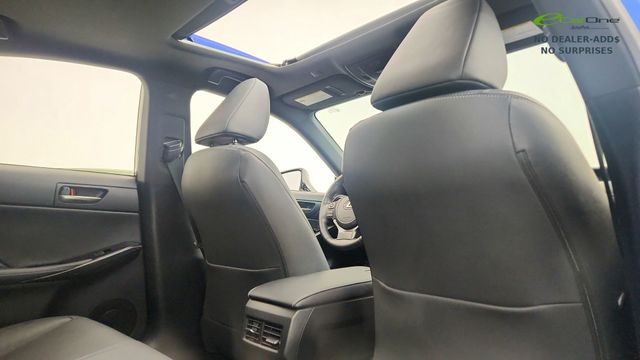 2025 Lexus IS IS 350 F SPORT Design RWD