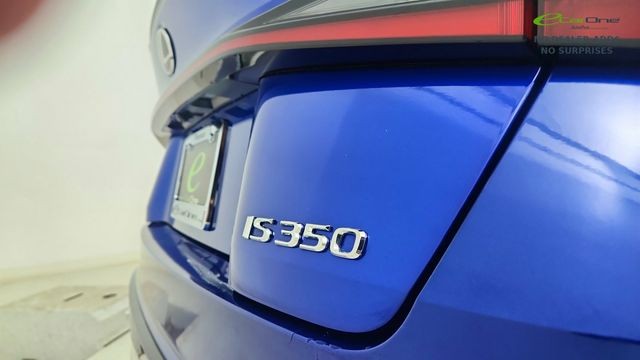 2025 Lexus IS IS 350 F SPORT Design RWD