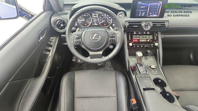 2025 Lexus IS IS 350 F SPORT Design RWD