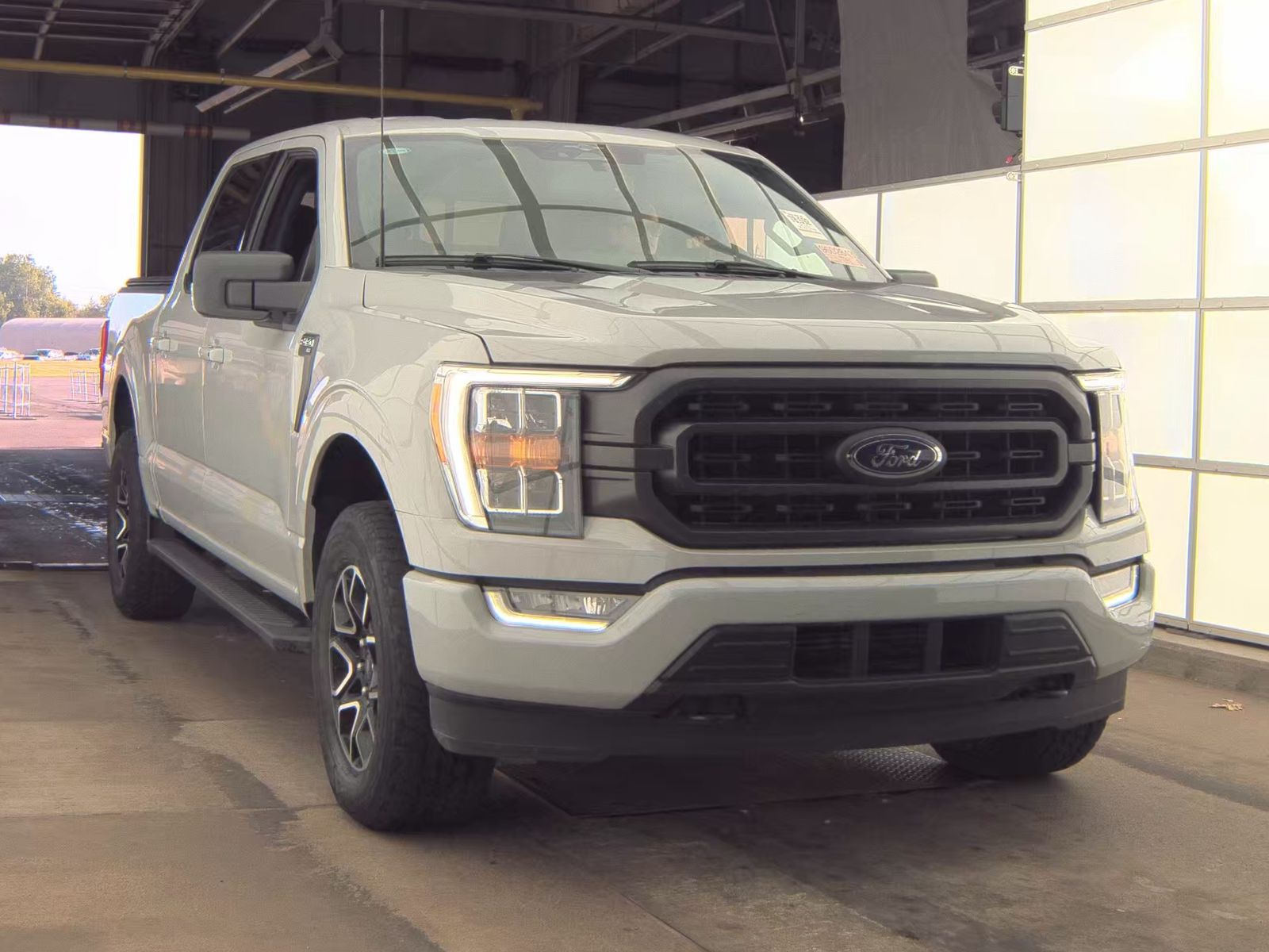 2023 Ford F-150 XLT AWD