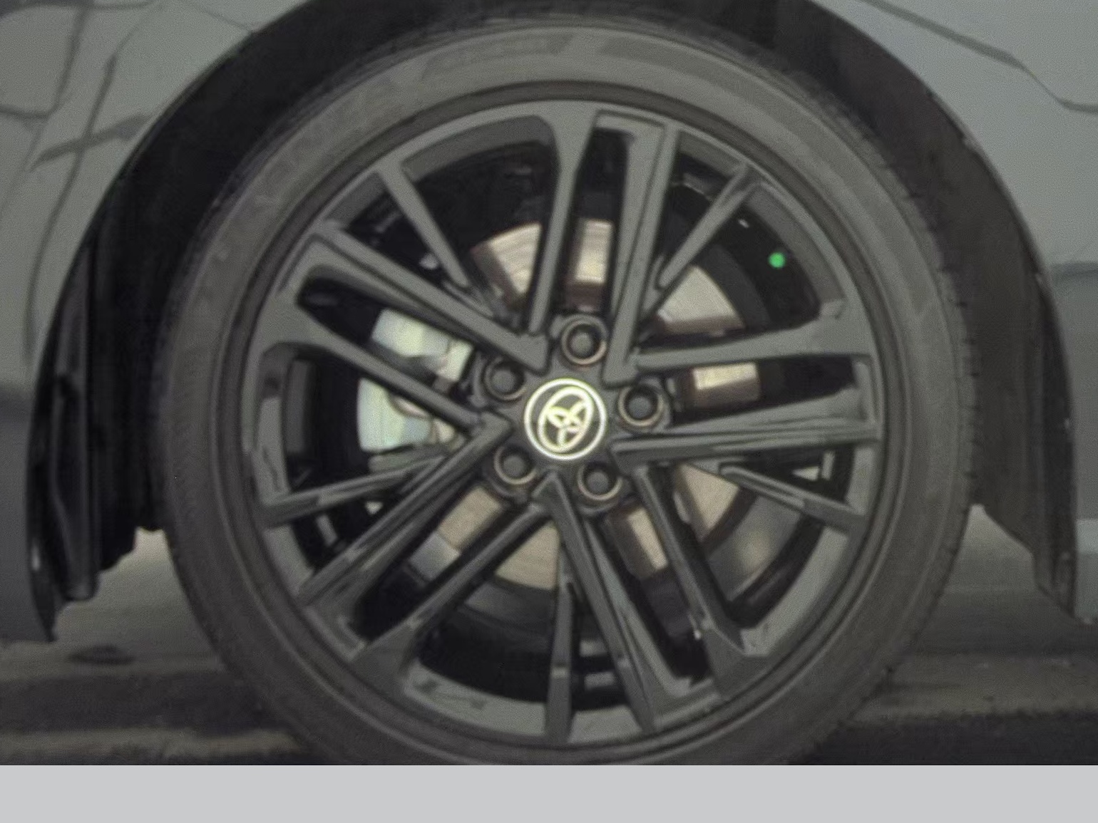 2025 Toyota Camry SE FWD