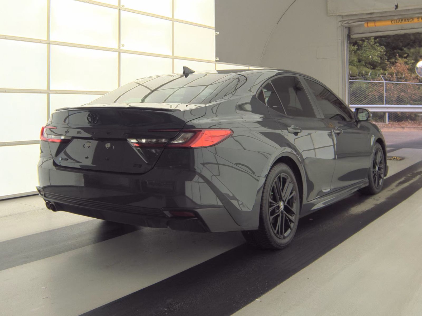 2025 Toyota Camry SE FWD