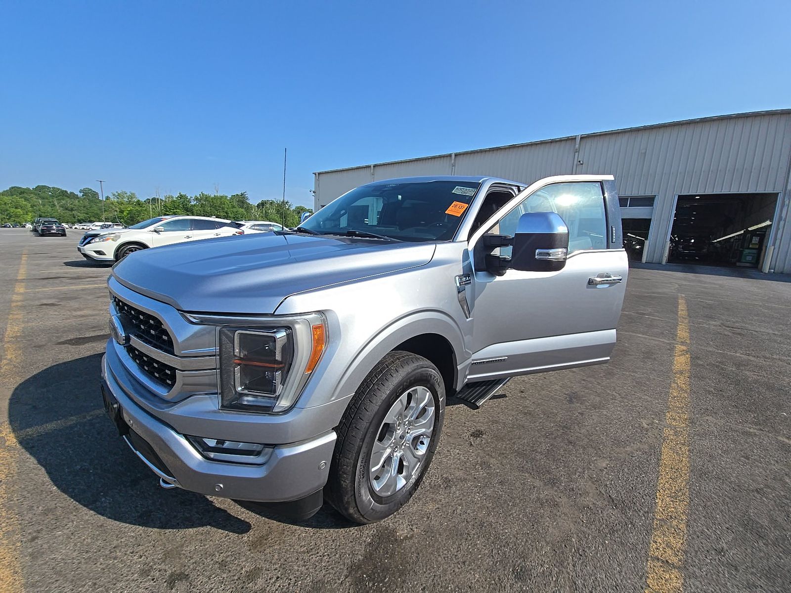 2022 Ford F-150 Hybrid Platinum AWD