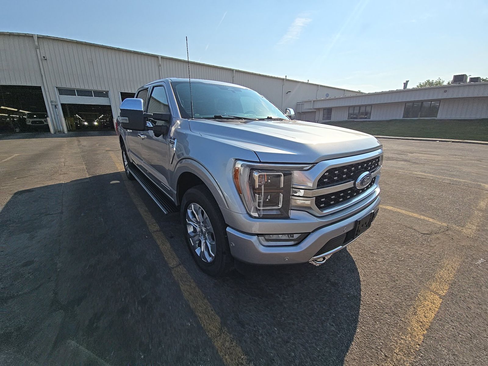 2022 Ford F-150 Hybrid Platinum AWD