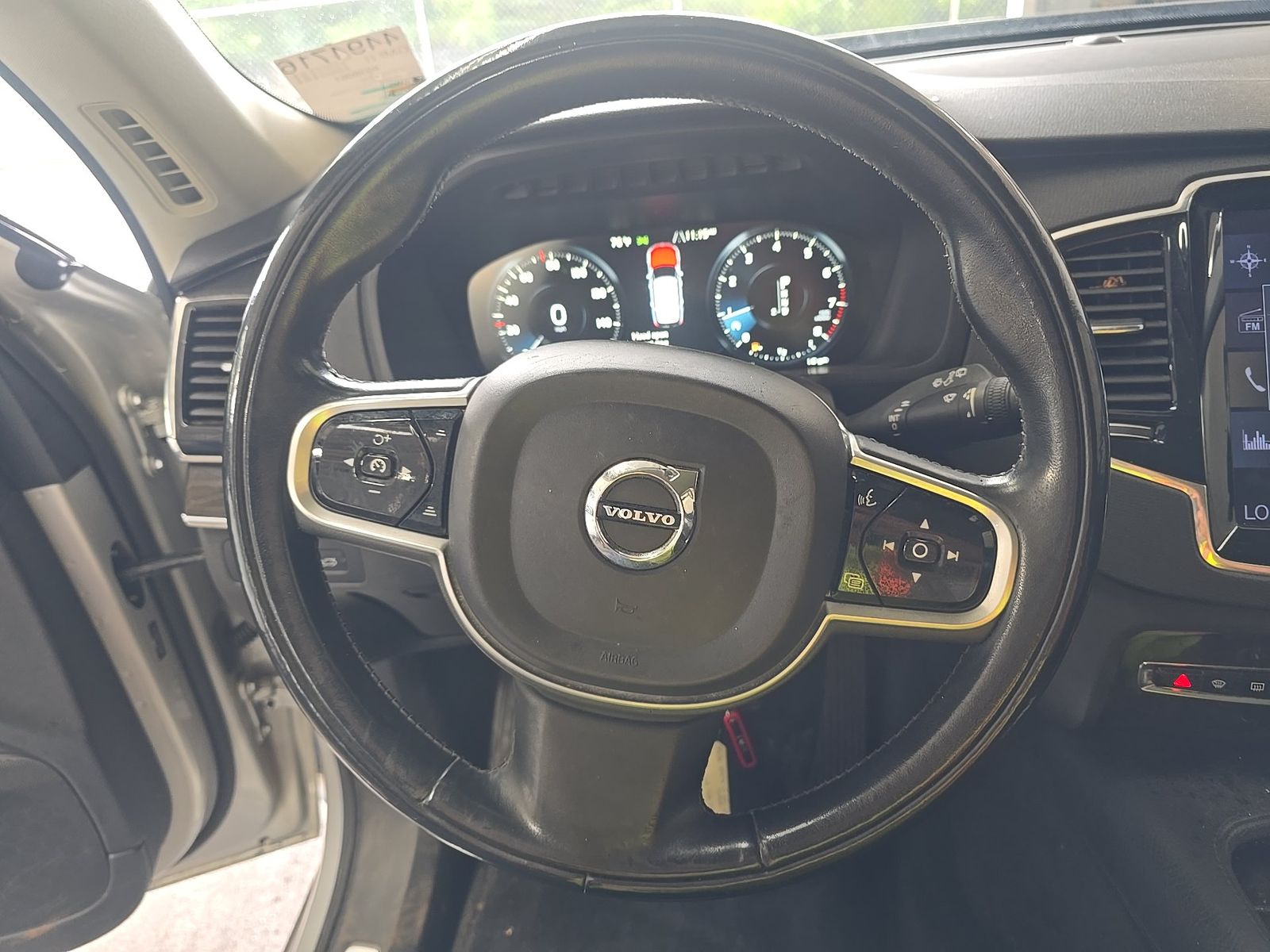 2018 Volvo XC90 T6 Momentum AWD