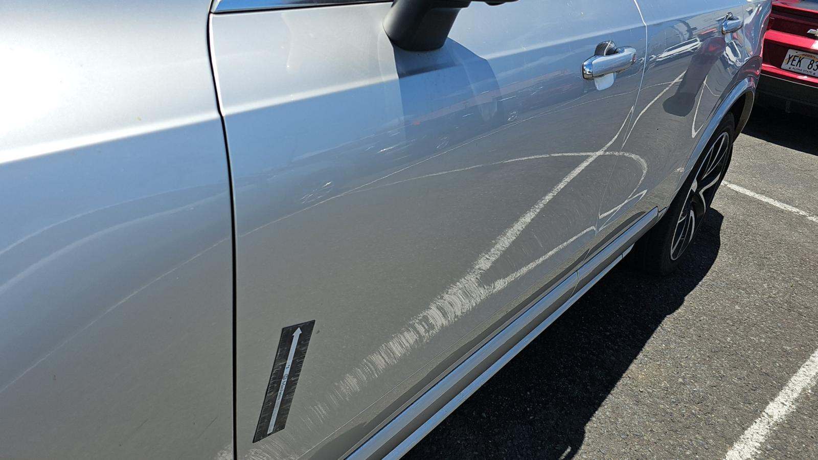 2018 Volvo XC90 T6 Momentum AWD
