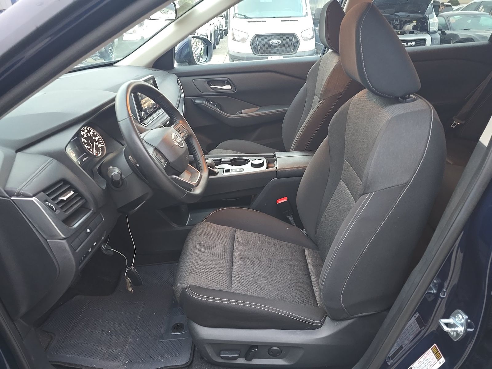 2025 Nissan Rogue SV AWD