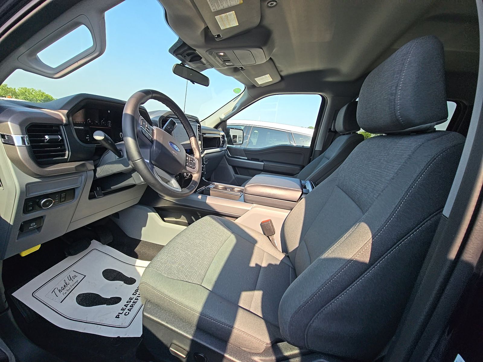 2025 Ford F-150 Hybrid XLT AWD