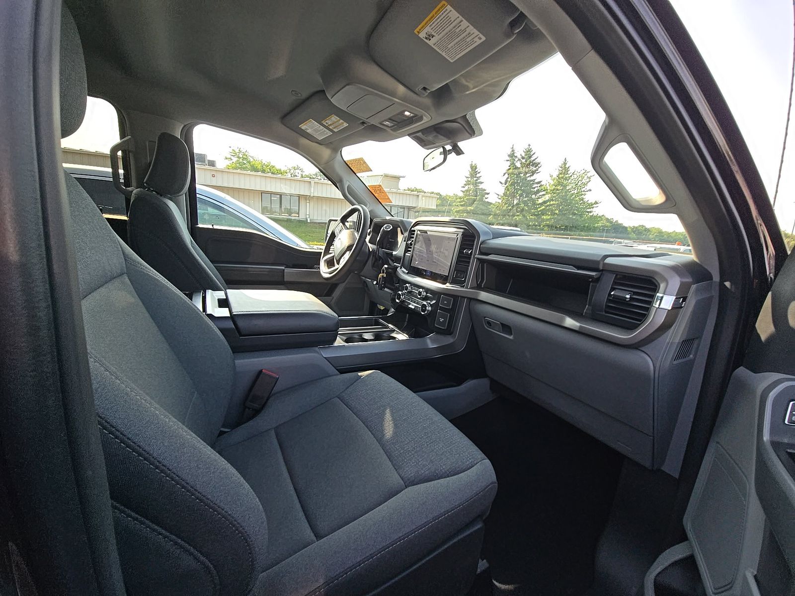 2025 Ford F-150 Hybrid XLT AWD