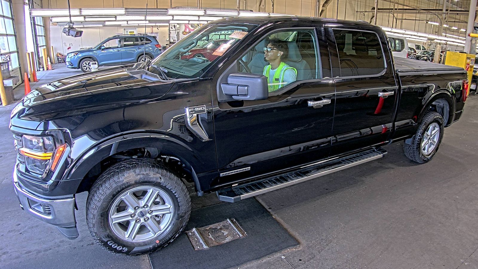 2025 Ford F-150 Hybrid XLT AWD