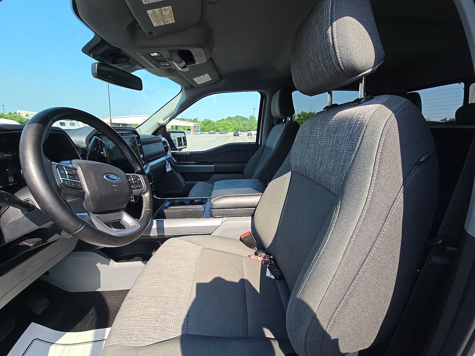 2023 Ford F-150 Hybrid XLT AWD