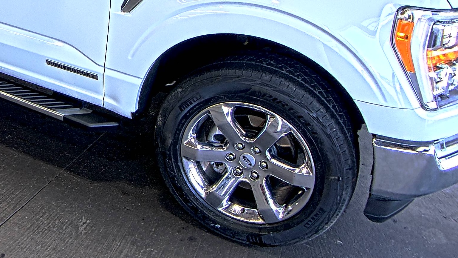 2023 Ford F-150 Hybrid XLT AWD