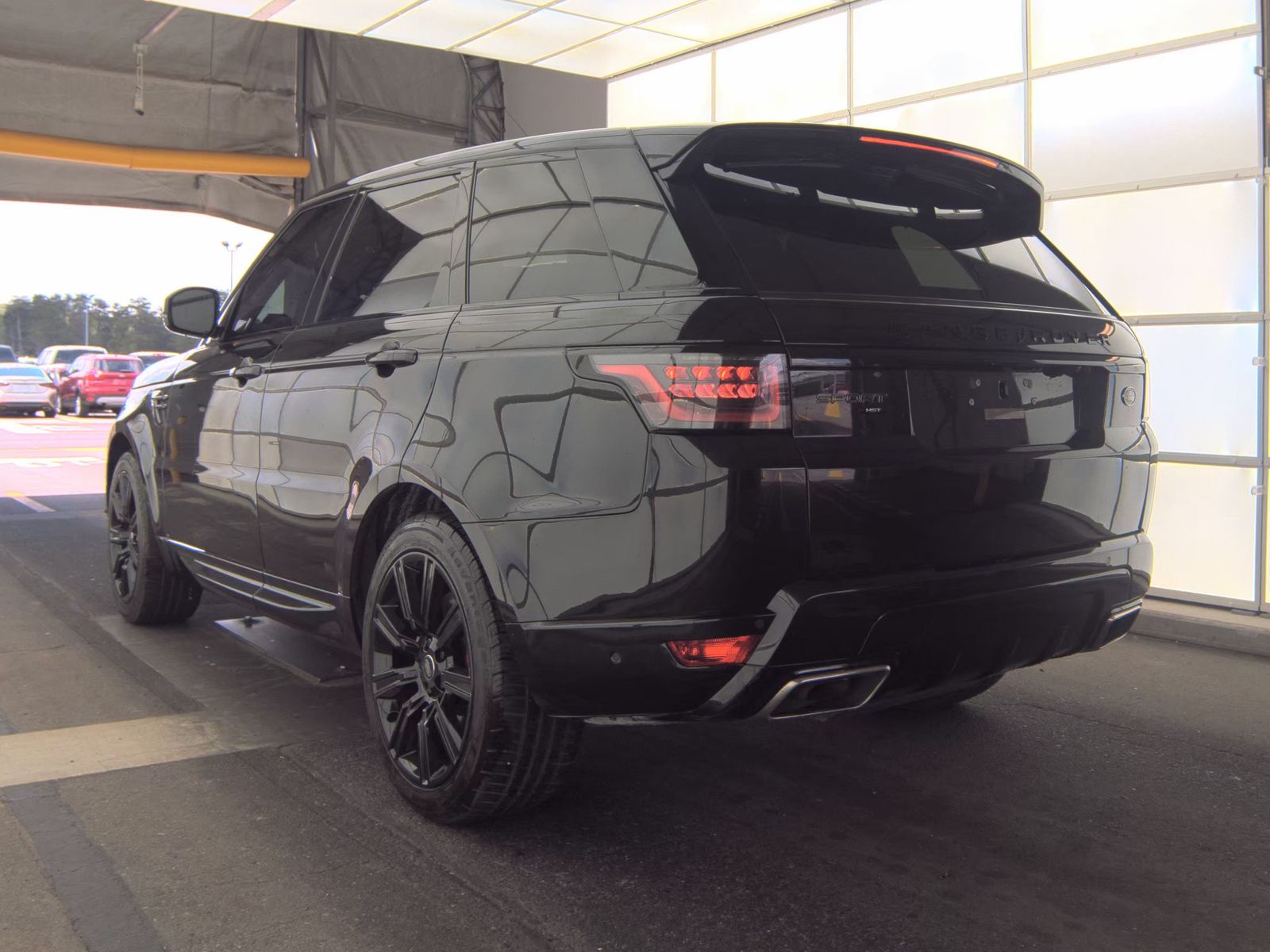 2022 Land Rover Range Rover Sport HST AWD
