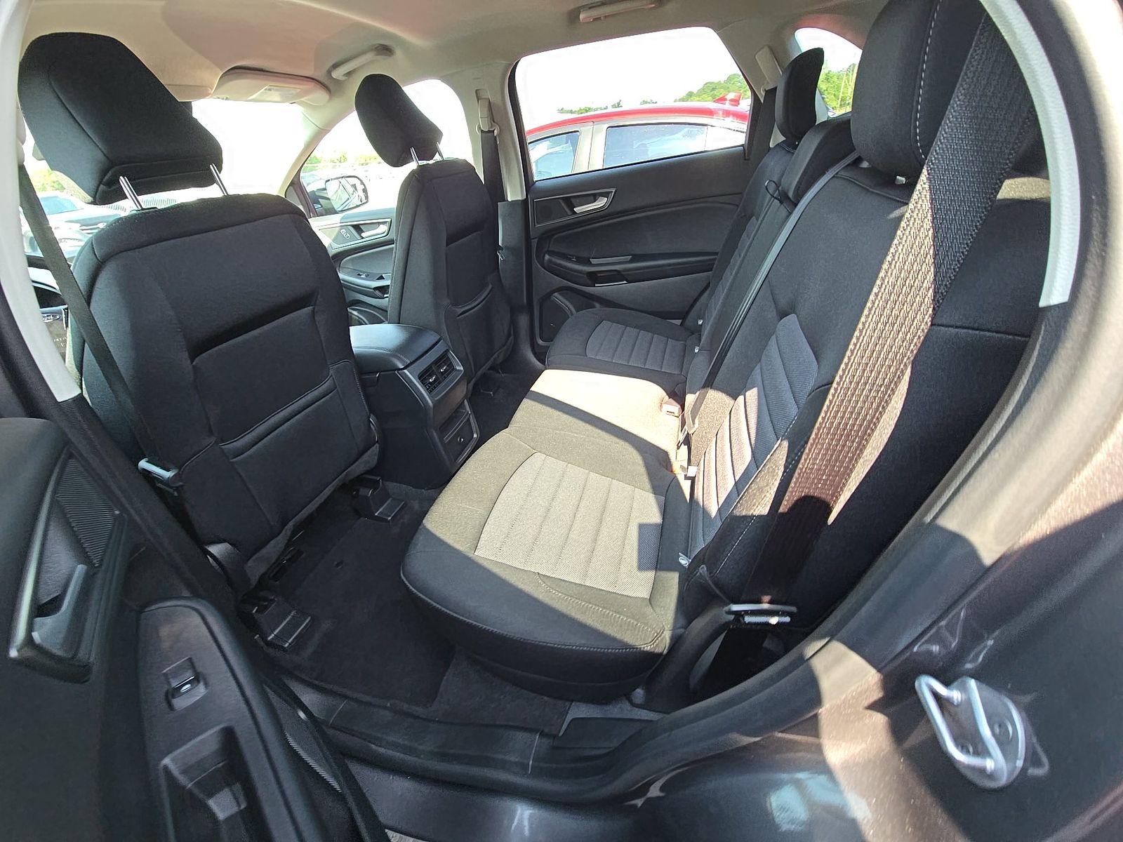 2023 Ford Edge SE AWD