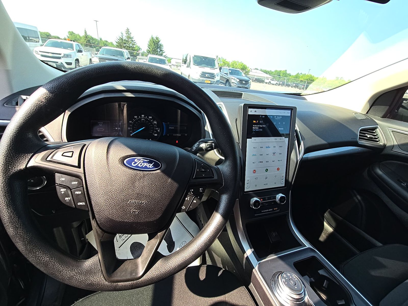 2023 Ford Edge SE AWD