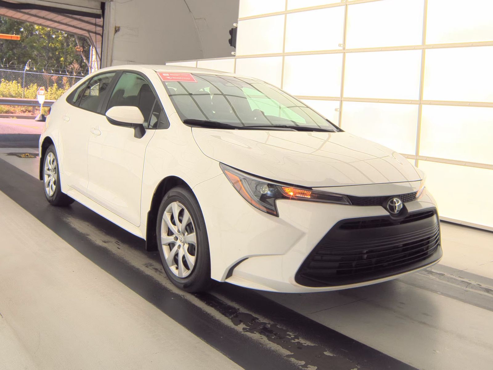 2026 Toyota Corolla LE FWD