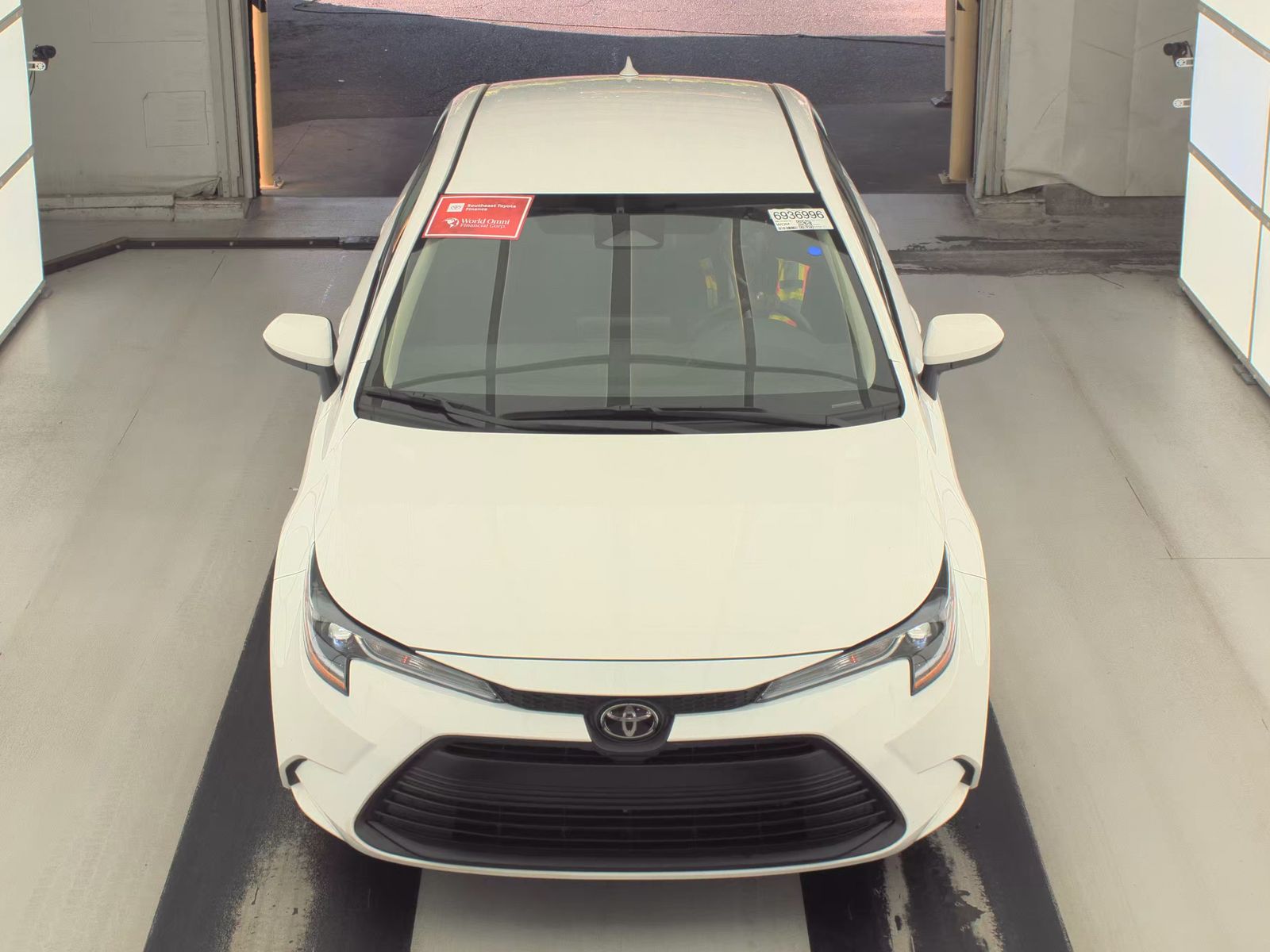 2026 Toyota Corolla LE FWD