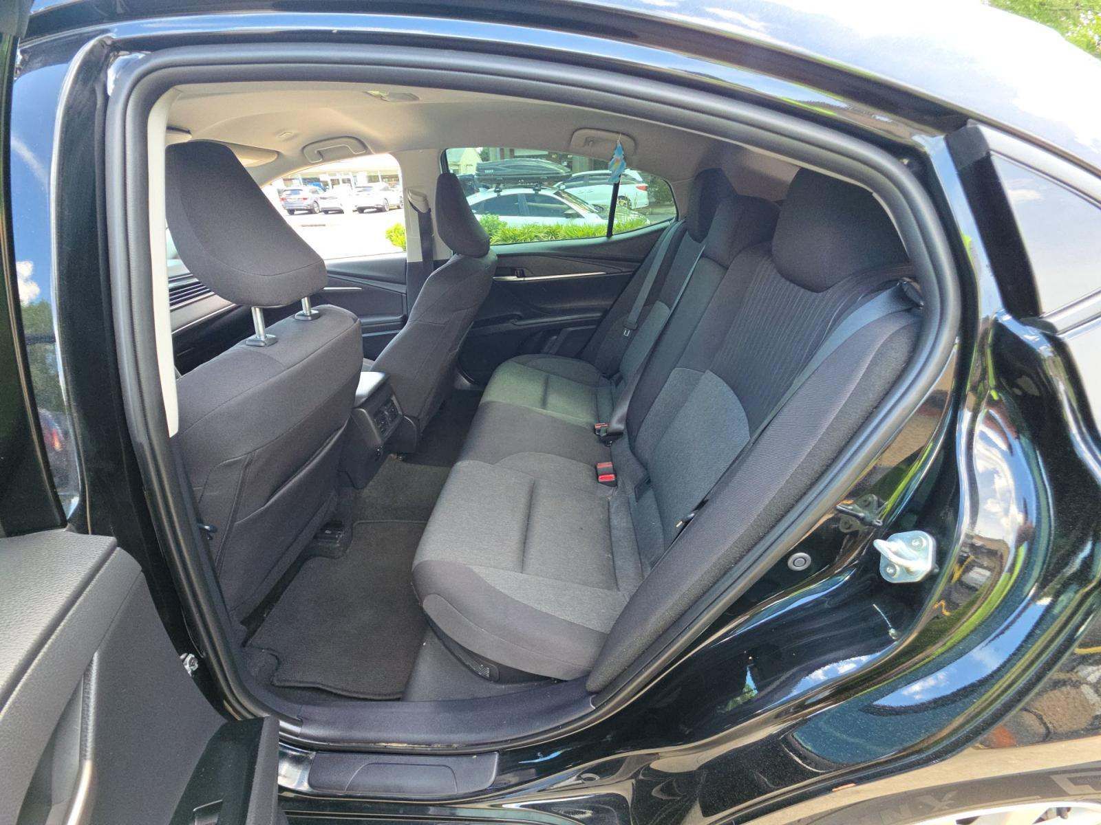2025 Toyota Camry LE FWD