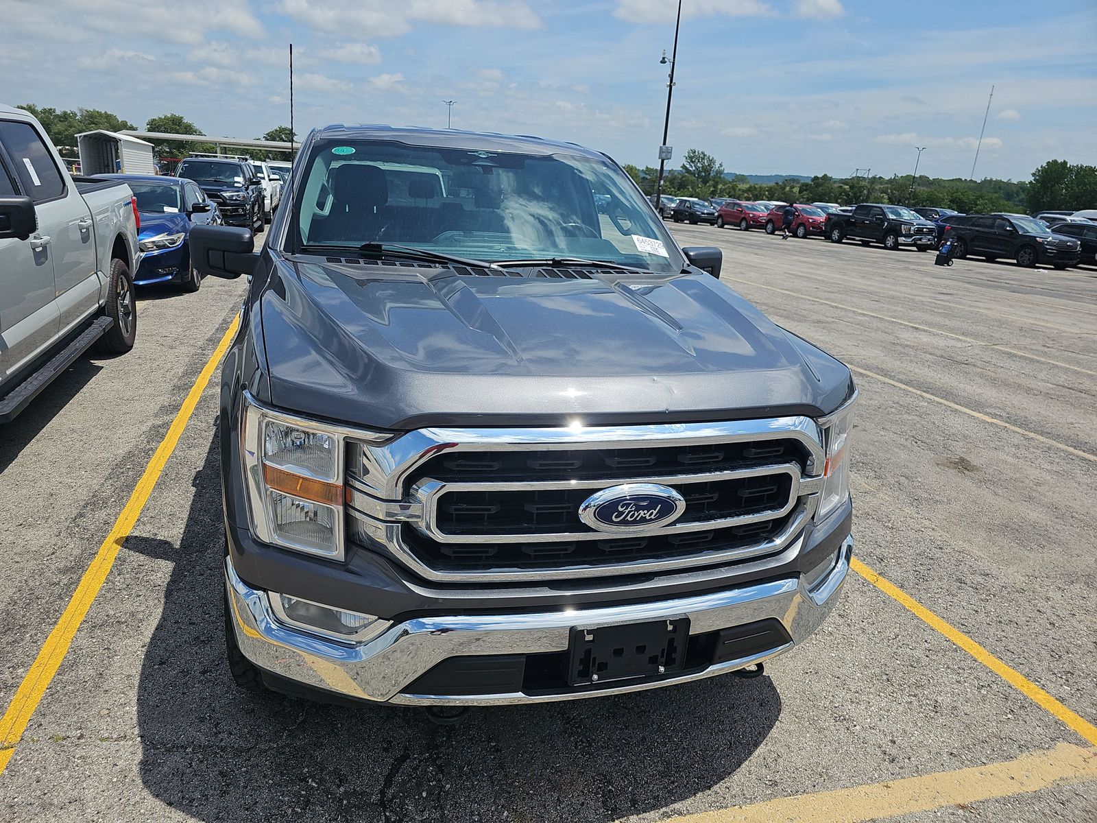 2023 Ford F-150 XLT AWD